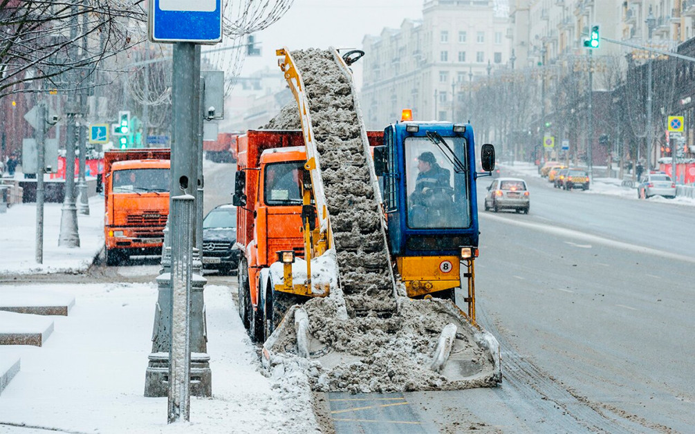 Чистка дорог от снега в СНТ по закону