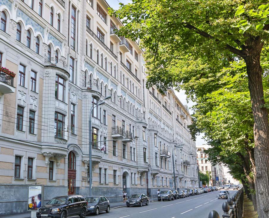 Характеристику с места работы в суд Пречистенка улица перезаключение срочного трудового договора