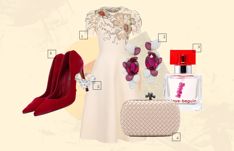 1. Платье Valentino. 2. Серьги Giardini Segreti, Pasquale Bruni. 3. Парфюмерная вода Love Beguin, Love Inside. 4. Туфли Alexander McQueen. 5. Кольцо Heart, Mercury. 6. Клатч Bottega Veneta.
