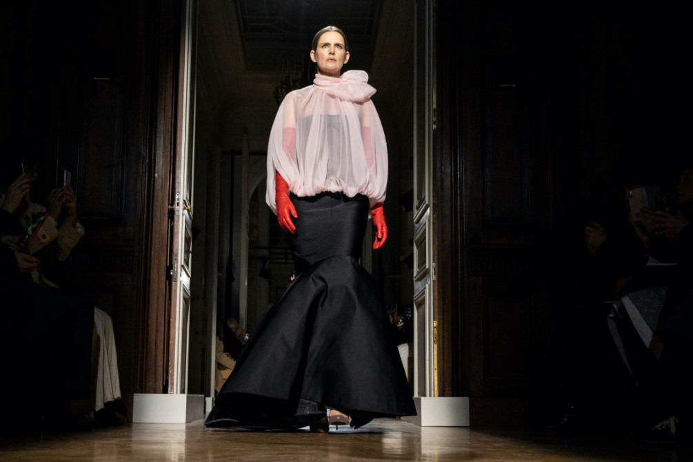 Последнее дефиле Стеллы Теннант на показе кутюрной коллекции Valentino, январь 2020 года