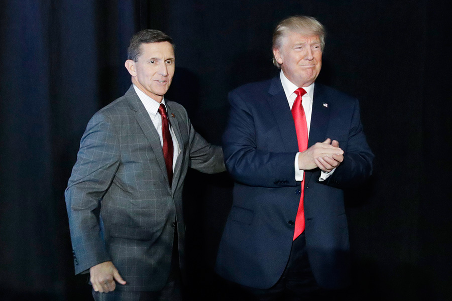 Майкл Флинн и Дональд Трамп


