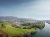 Вассерштадт Золотурн, Швейцария

Один из&nbsp;самых амбициозных проектов Herzog &amp; de Meuron называется Вассерштадт Золотурн. Это целый город, который&nbsp;архитекторы создают с&nbsp;нуля. Поселение должно расположиться на&nbsp;месте свалки в&nbsp;швейцарском кантоне Золотурн. Специально для&nbsp;строительства нового города Herzog &amp; de Meuron предлагает изменить русло реки&nbsp;Аре: план предусматривает превращение русла в&nbsp;правильный полукруг, на&nbsp;берегу которого, как&nbsp;на&nbsp;трибуне, будет выстроен Вассерштадт Золотурн
