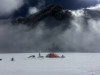 Буровой лагерь на высоте 5,1 тыс. метров, Западное плато Эльбруса, Кавказ