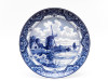 Фото:Керамическая тарелка «Royal Delft». Начальная цена 4 тысячи рублей