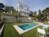 Villa Marizzina продается за &euro;27 млн (около $31 млн). Дом общей площадью 506 кв. м расположен на участке размером 1,2 тыс. кв. м, приводятся детали на сайте агентства недвижимости Engel &amp; V&ouml;lkers