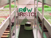Английские активисты из Grow Bristol переоборудовали бывшее помещение железно-дорожной станции в сити-ферму. Местную зелень покупают два десятка ресторанов.

&nbsp;