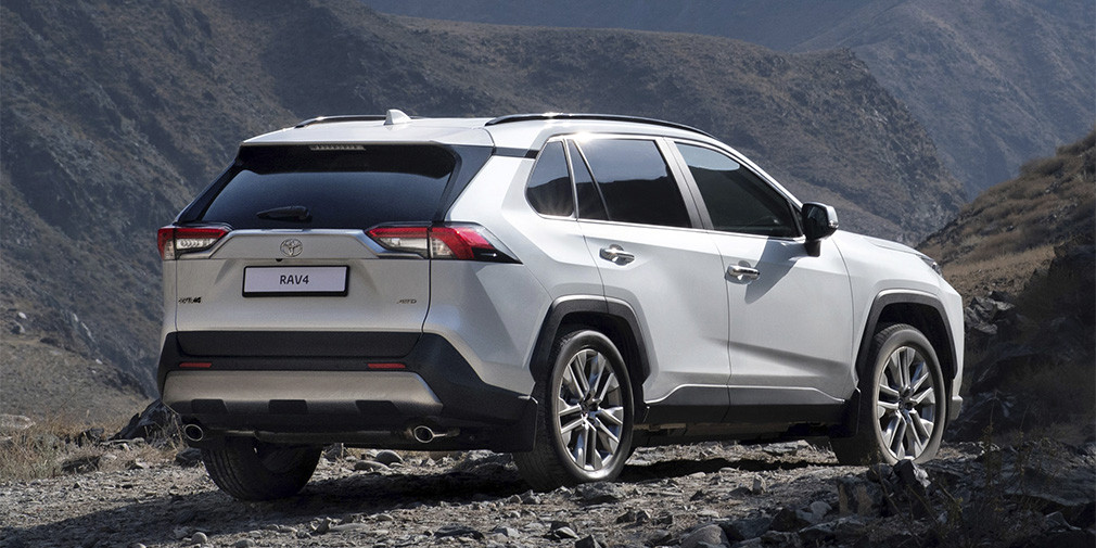 toyota nazvala ceny na novyj rav4 dlya