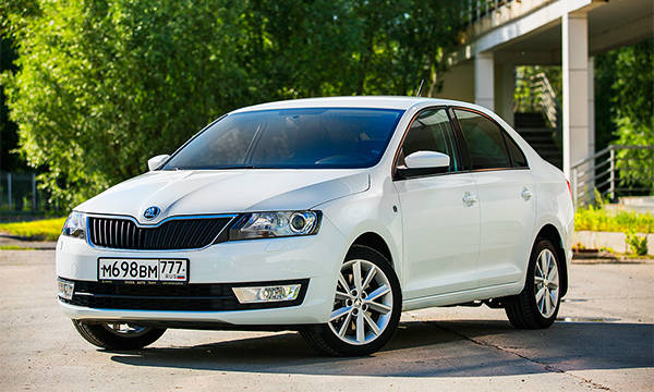 skoda rapid foto