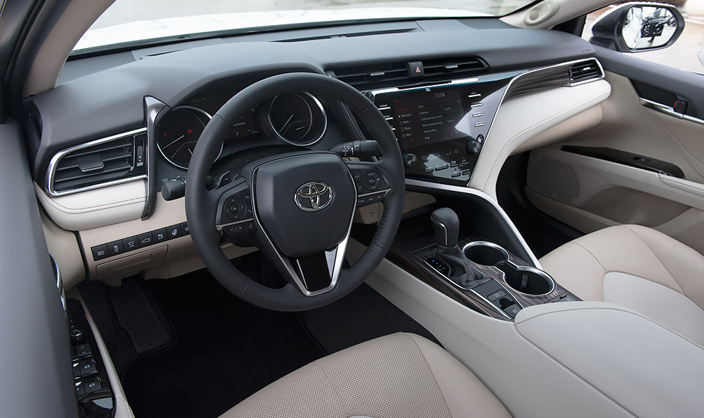Тест-драйв Toyota Camry 2018 на наших дорогах. Тест драйв новой тойота камри в новом 70 кузове