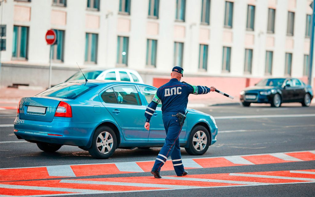 Нарушение стоянки автомобиля штраф