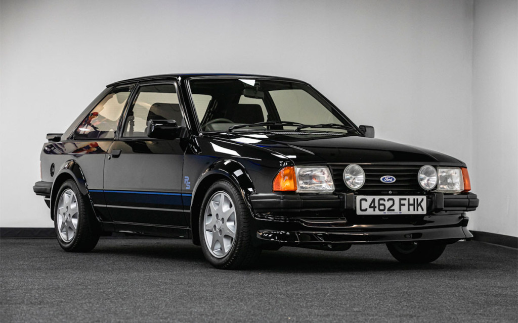 <p>Ford Escort RS принцессы Дианы</p>