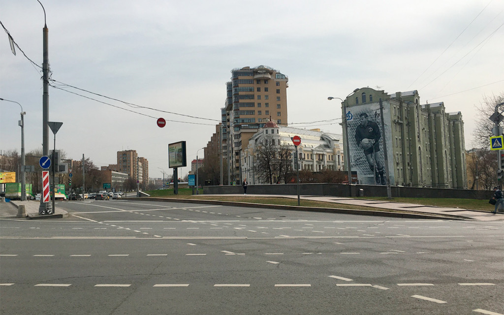 Что такое дублер на дороге в москве. Смотреть фото Что такое дублер на дороге в москве. Смотреть картинку Что такое дублер на дороге в москве. Картинка про Что такое дублер на дороге в москве. Фото Что такое дублер на дороге в москве