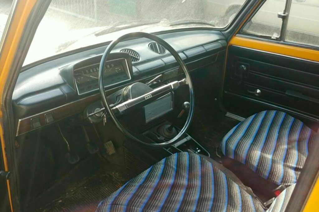 Салон Lada 1200