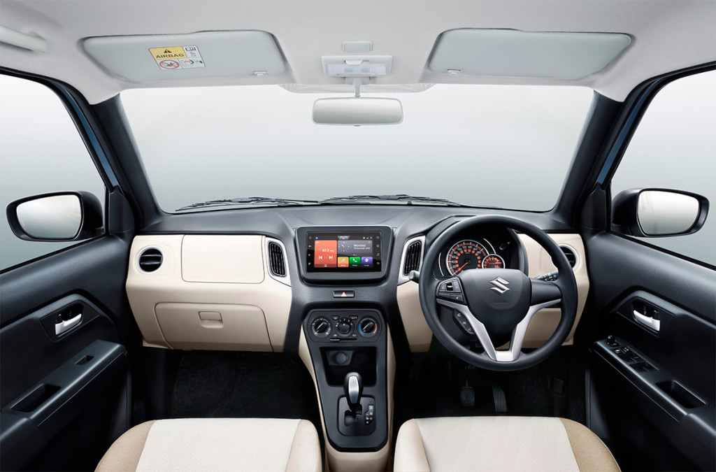 Maruti Suzuki Wagon R</p>
<p>» /><br />
Maruti Suzuki Wagon R (Фото: Suzuki)</p>
<p>Топовая комплектация: две фронтальные подушки безопасности, многофункциональный руль, электростеклоподъемники передние/задние, мультимедиа с тачскрином диагональю 17,8 см и USB-портом.</p>
<p>Maruti Suzuki Wagon R индийского производства экспортируется в Бангладеш, Непал и Шри-Ланку.</p>
<h2><span class=