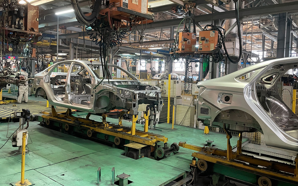 В Ижевске стартовало производство новой Lada Vesta