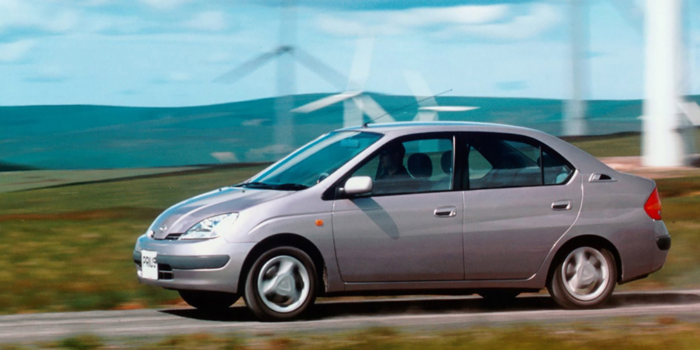 <span style="font-size:15px;">Toyota Prius 1997г.</span>