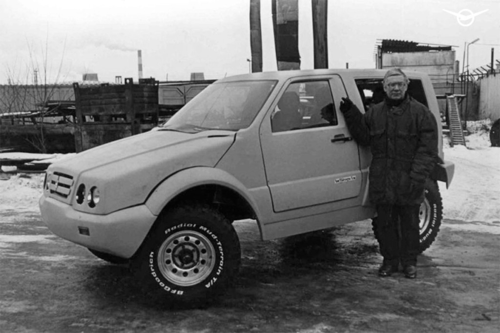 <p>&laquo;Рюрик&raquo; отличался от донорского УАЗ-469 принципиально новым современным кузовом.</p>