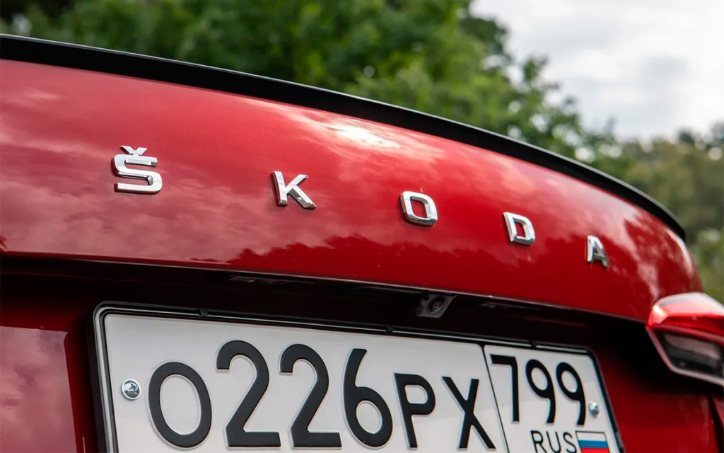 Обзор автомобиля skoda rapid: технические характеристики, комплектации, цены на 2019 год