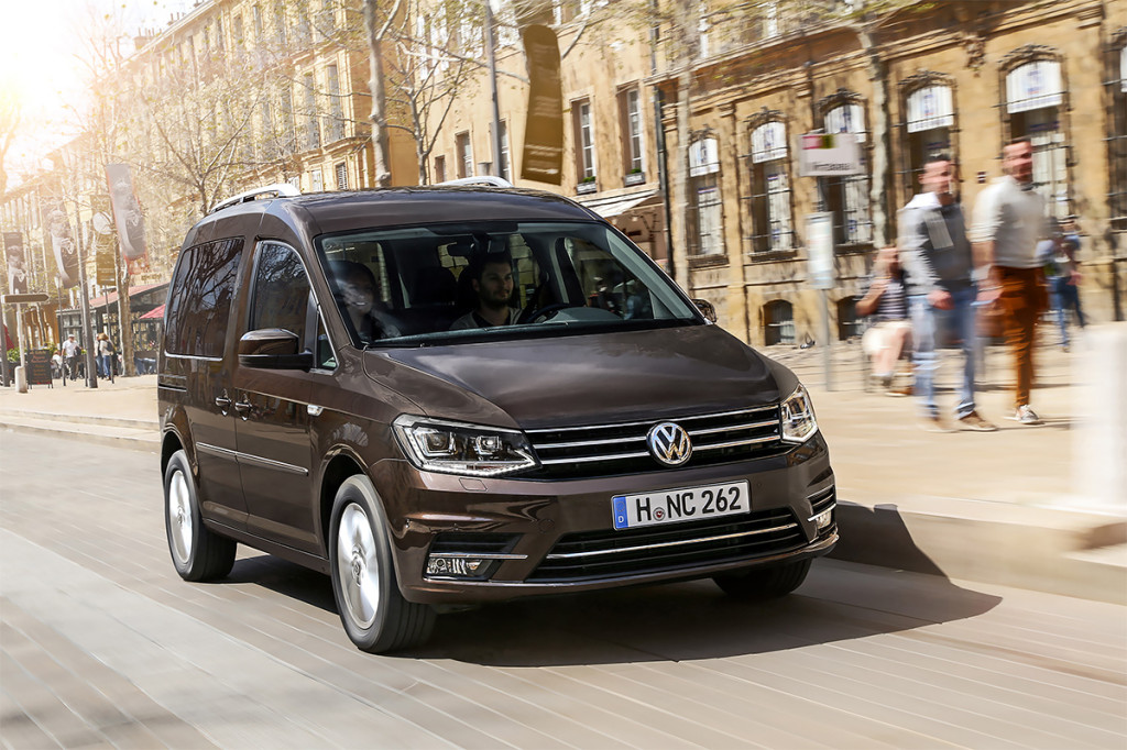 Volkswagen Caddy 2015 года