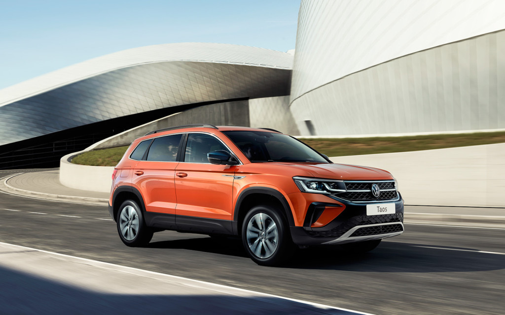 Компания Volkswagen представила новый кроссовер Taos для российского рынка.