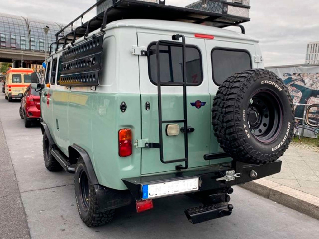 Модернизированный УАЗ-452