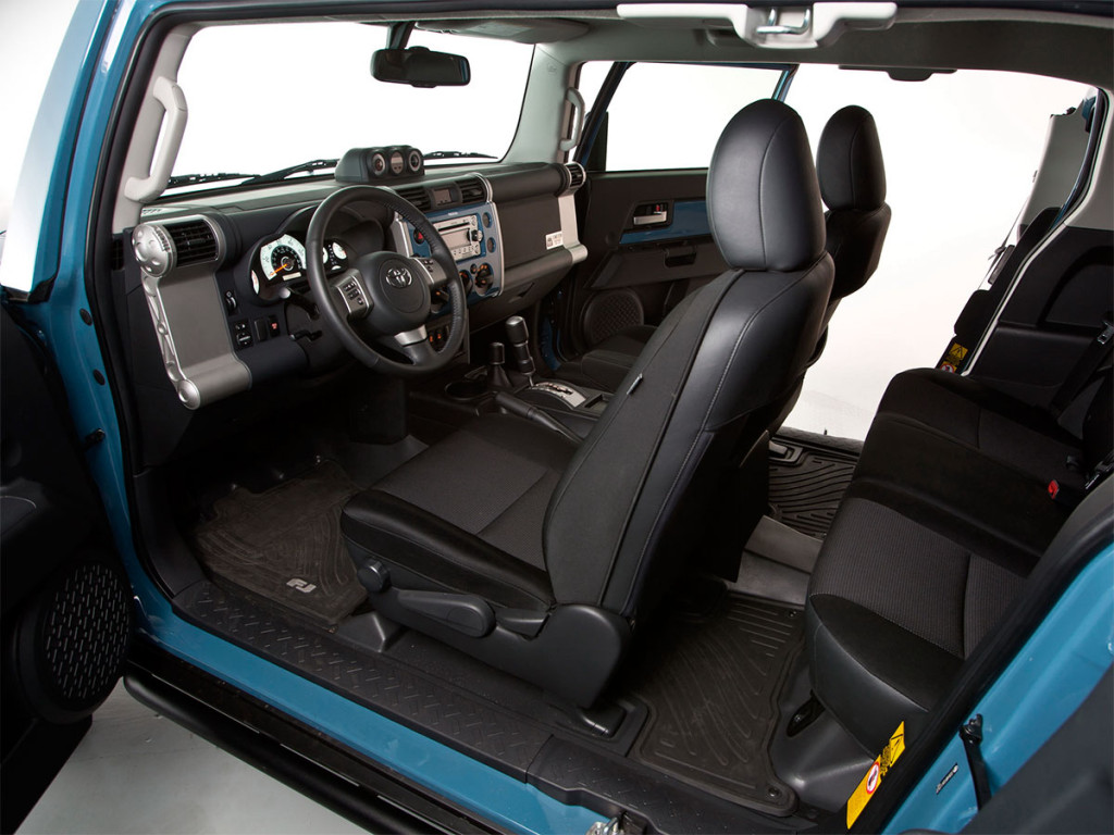 <p>Toyota FJ Cruiser</p>