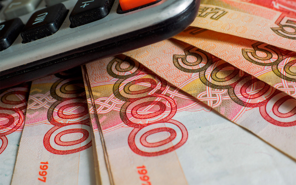 <p>Выплата 500 тысяч рублей давно недостаточна. Норма увеличения лимита по жизни и здоровью до 2 млн рублей назрела еще до пандемии, это самая нужная для потребителей сейчас вещь.</p>