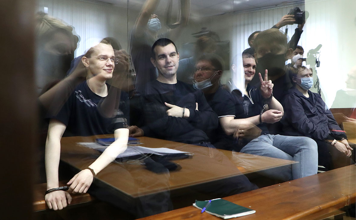 Фигуранты дела «Нового величия» Вячеслав Крюков, Руслан Костыленков, Петр Карамзин и Дмитрий Полетаев (слева направо)