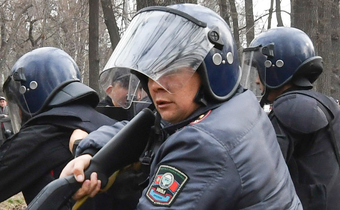 В Киргизии задержали готовившего в России теракт на Новый год боевика
