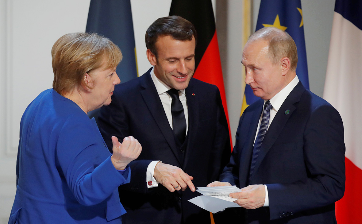 Ангела Меркель, Эммануэль Макрон и Владимир Путин