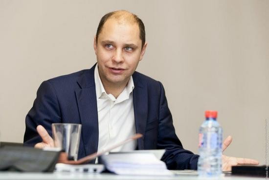 Денис Котов.