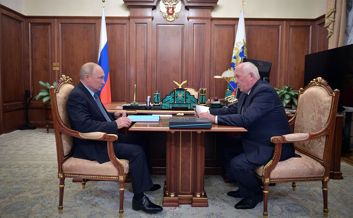 Владимир Путин и Сергей Чемезов