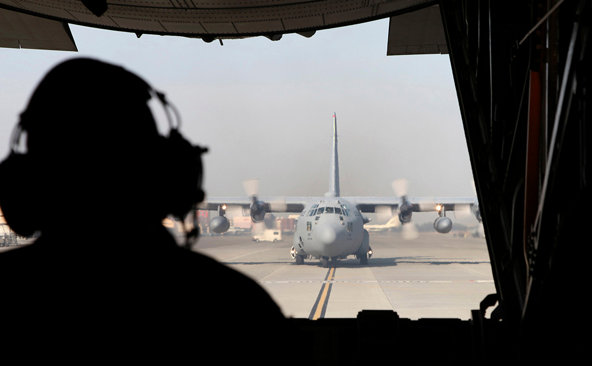 Самолёт C-130H