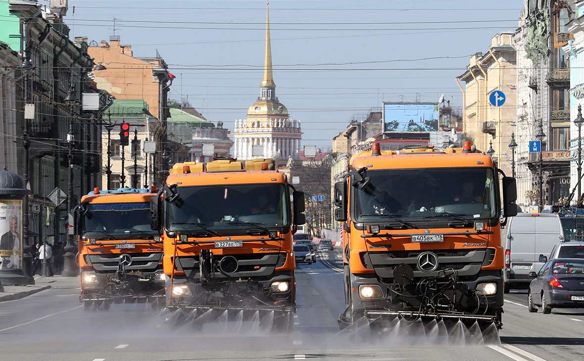 Дезинфекция автомобильных и пешеходных дорог в Санкт-Петербурге