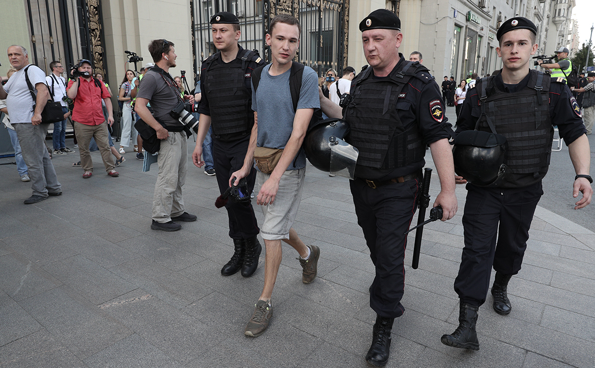 Власти москвы передадут полиции фотографии пользователей с mos ru