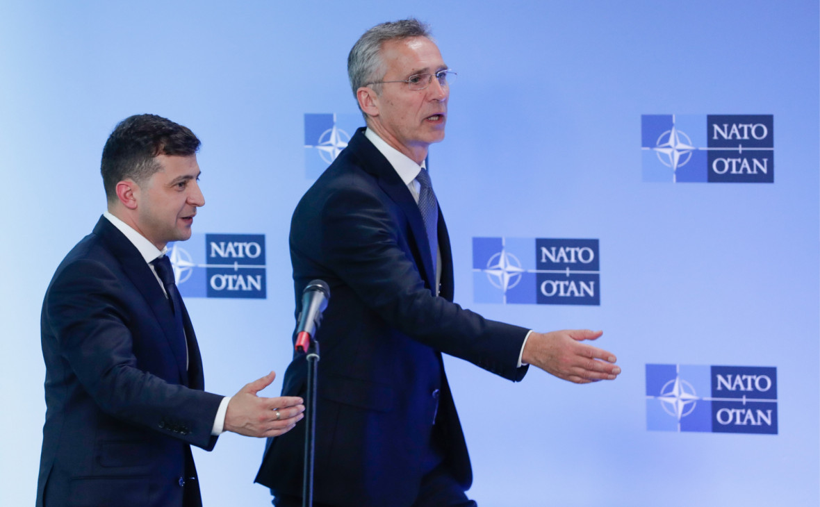 Столтенберг сообщил об обсуждении с Зеленским вступления Украины в НАТО