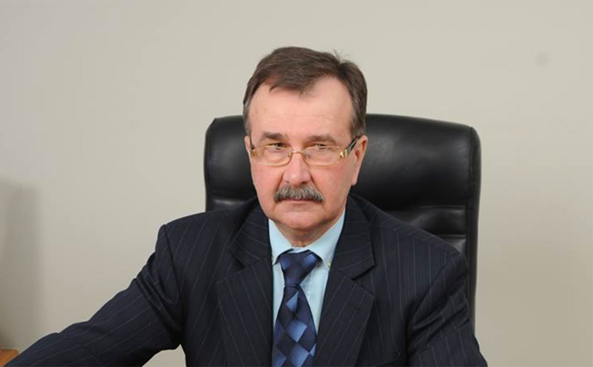 Владимир Николаенко