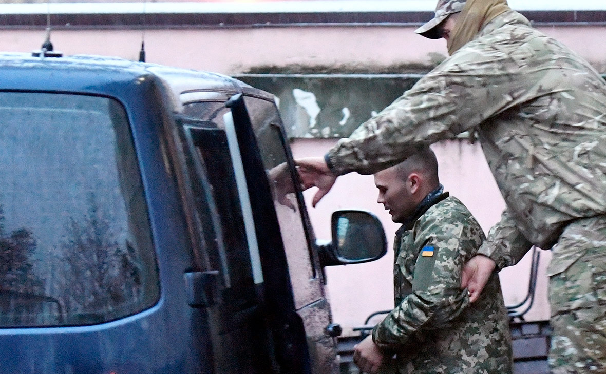 Россия передаст Украине задержанных моряков до конца августа