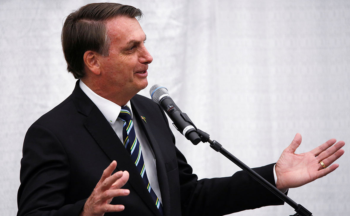 Президент Бразилии заявил о негативном результате теста на коронавирус
