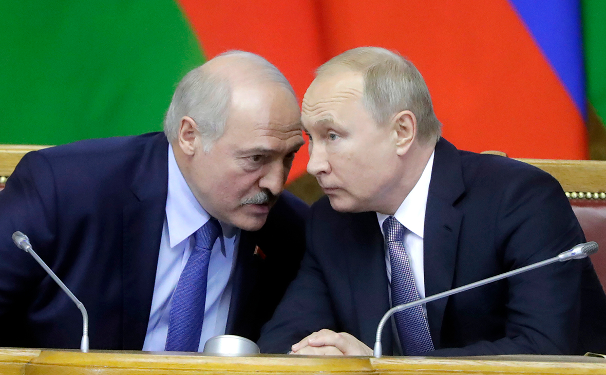 Александр Лукашенко и Владимир Путин (слева направо)