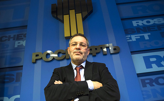 Официальный представитель компании «Роснефть» Михаил Леонтьев