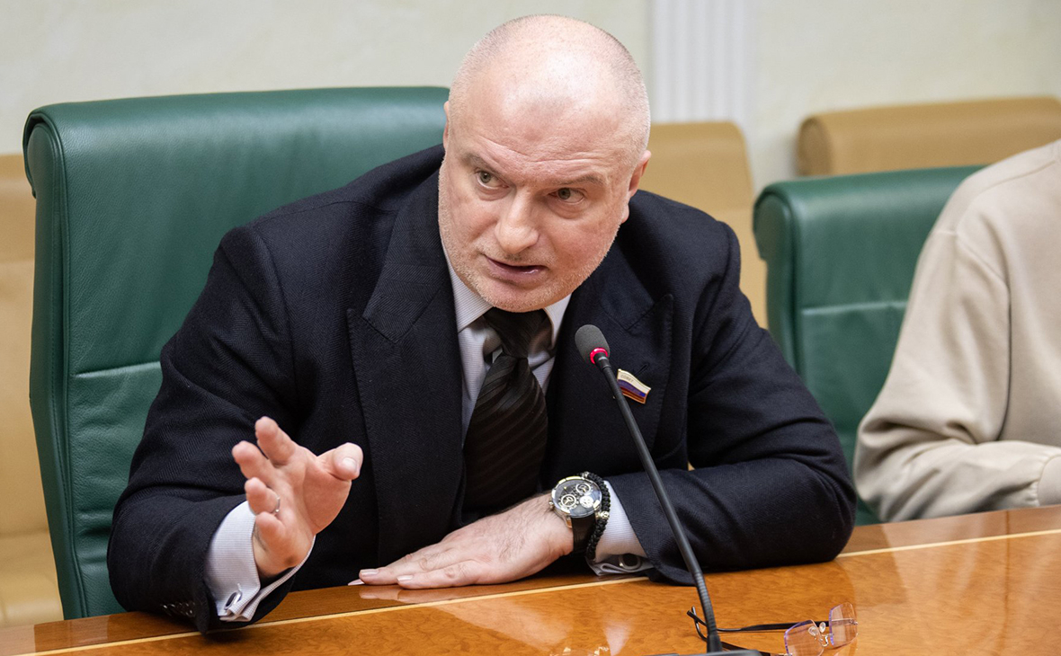 Андрей Клишас