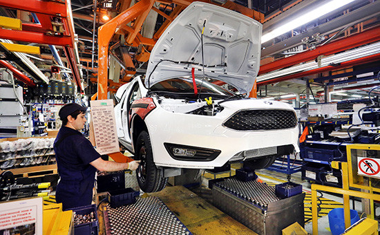 Цех сборки модели Ford Focus на заводе Ford Sollers
