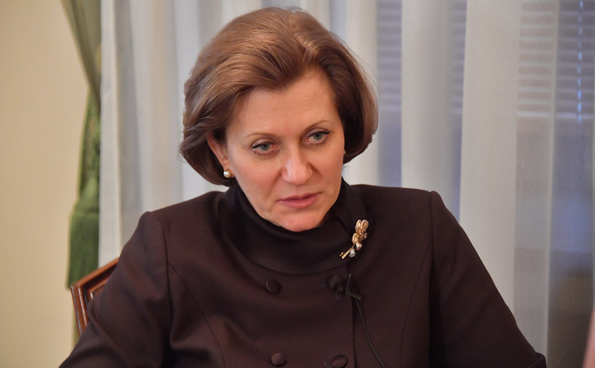 Анна Попова