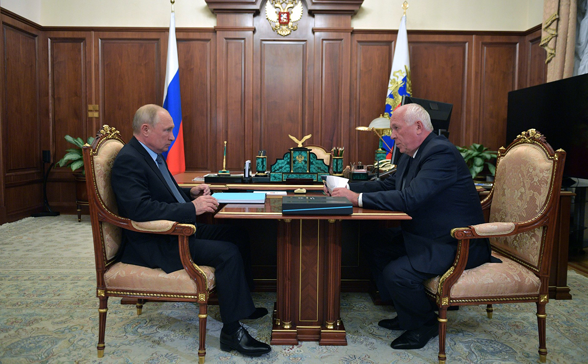 Владимир Путин и Сергей Чемезов