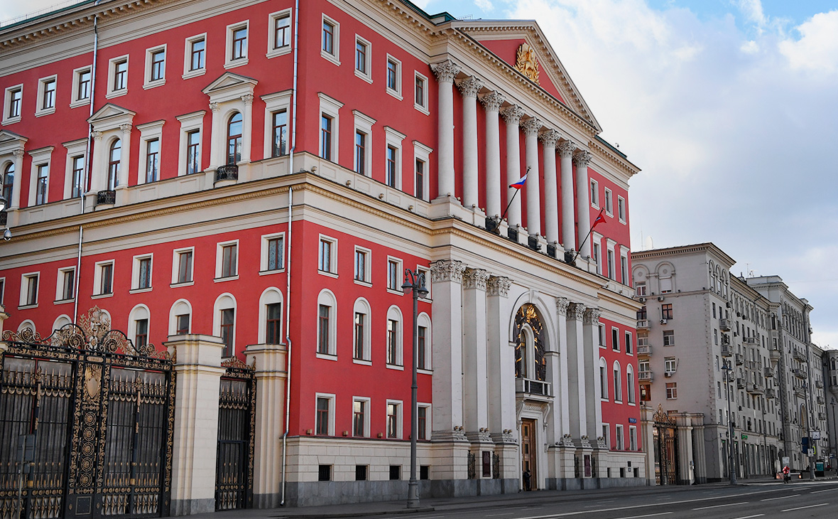 Здание мэрии Москвы на Тверской улице