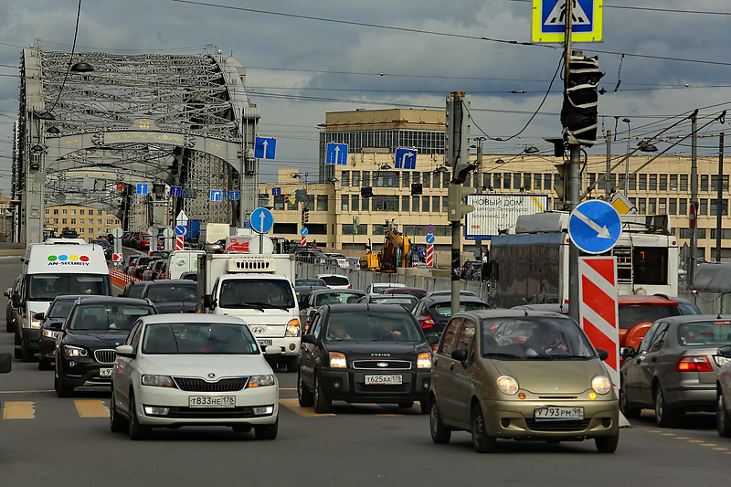Одна из улиц Петербурга