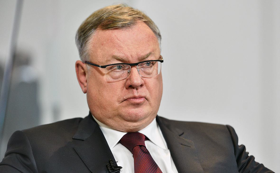 Андрей Костин