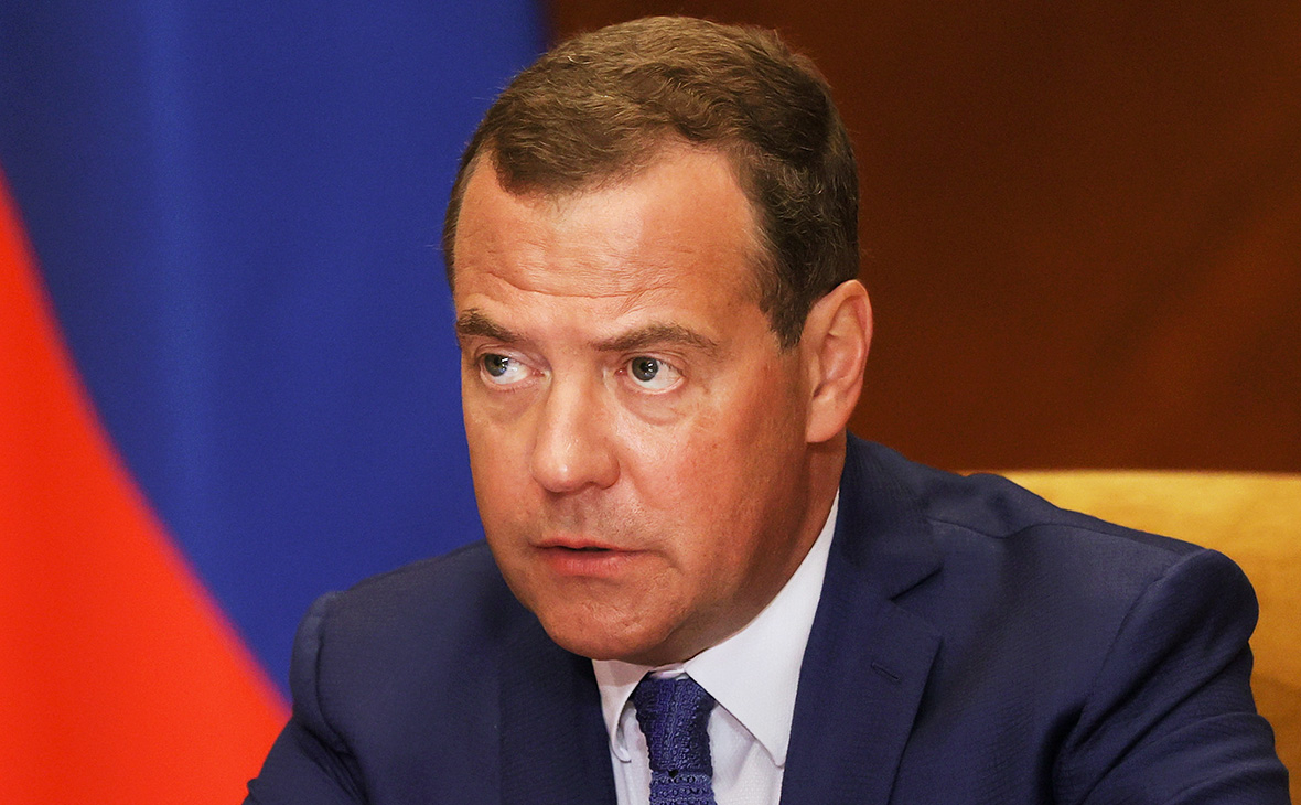 Дмитрий Медведев