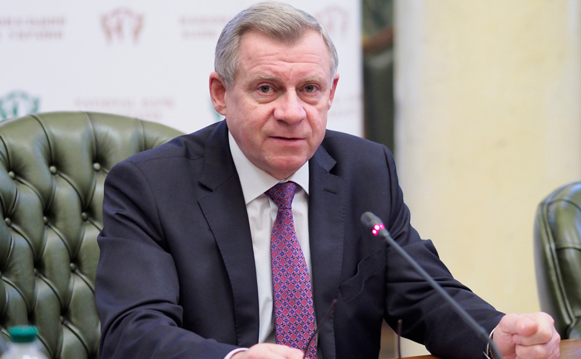 Яков Смолий